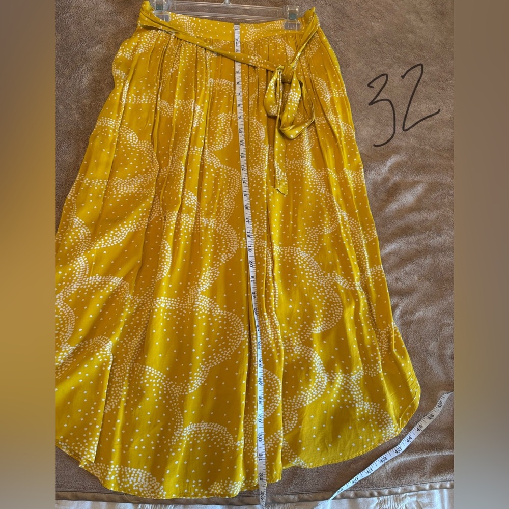 Maeve by Anthropologie gorgeous Yellow Skirt with Pockets Size S - Picture 3 of 9